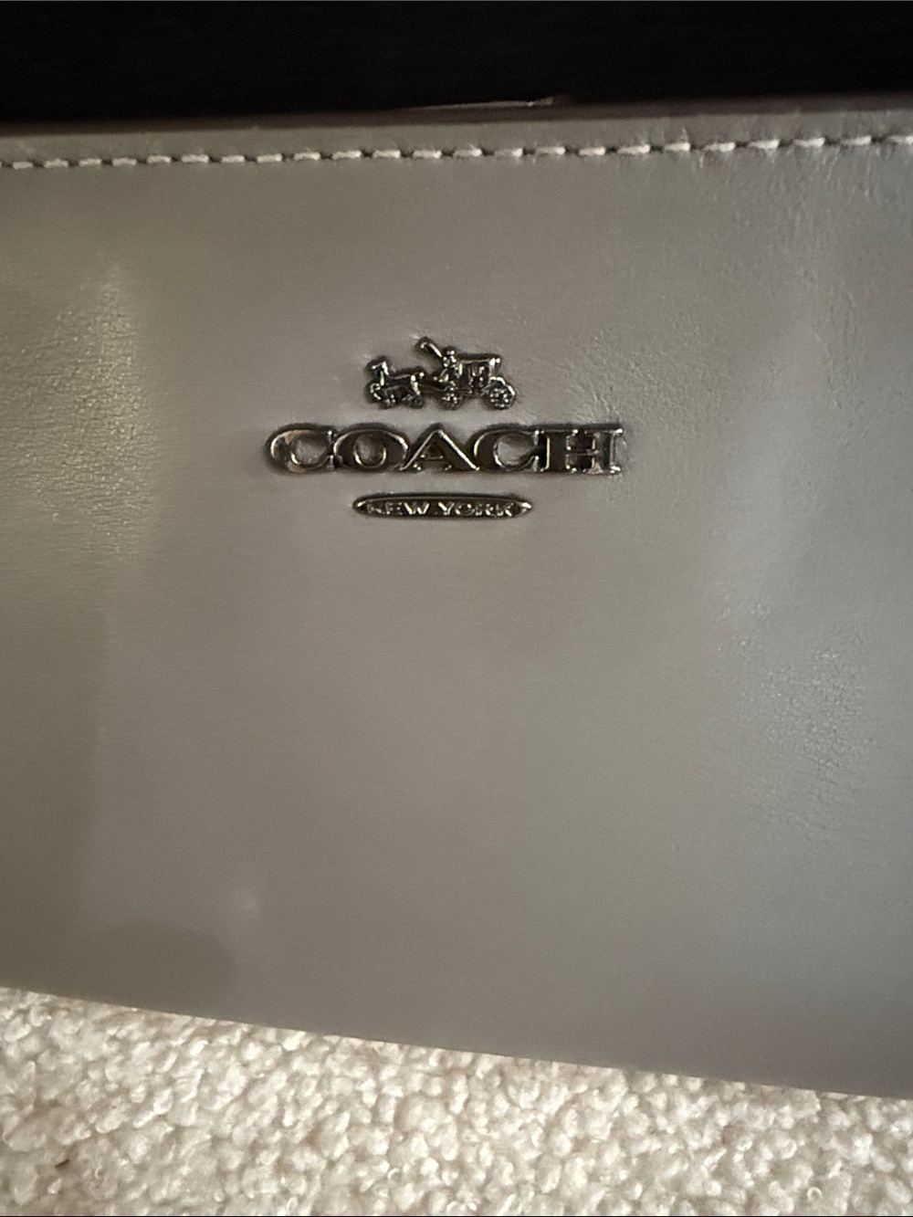 Coach Skinny Defined Calf Leather Light Gray Zip Wallet - Picture 2 of 11